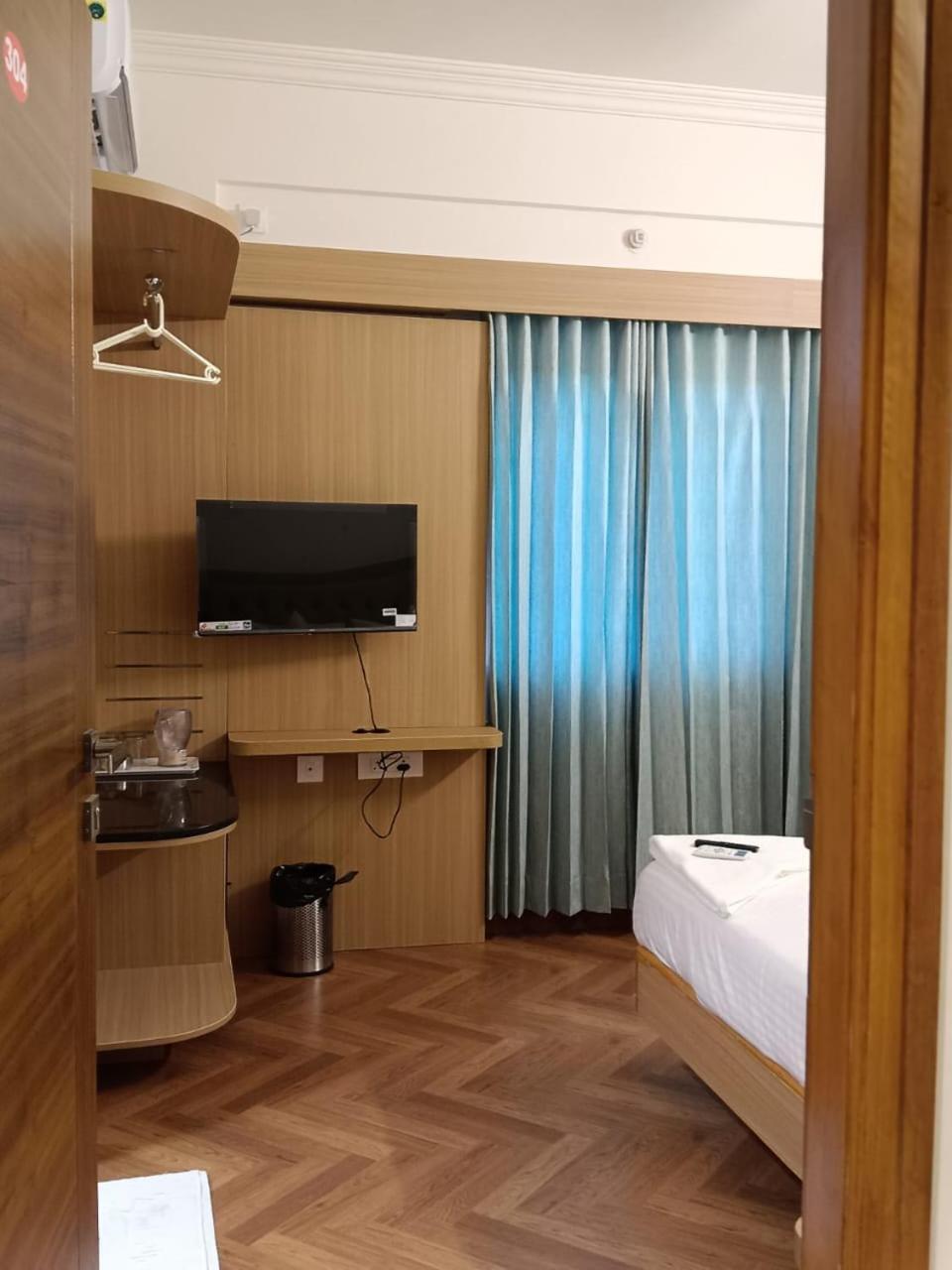 Krishna Inn Bengaluru Kültér fotó