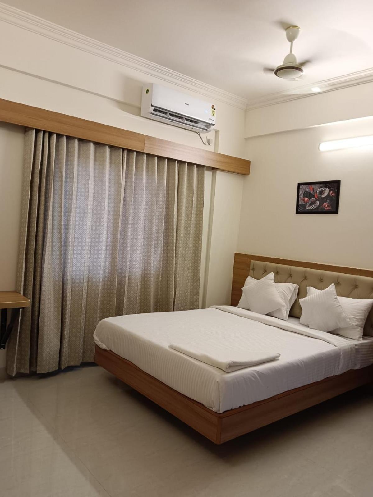 Krishna Inn Bengaluru Kültér fotó